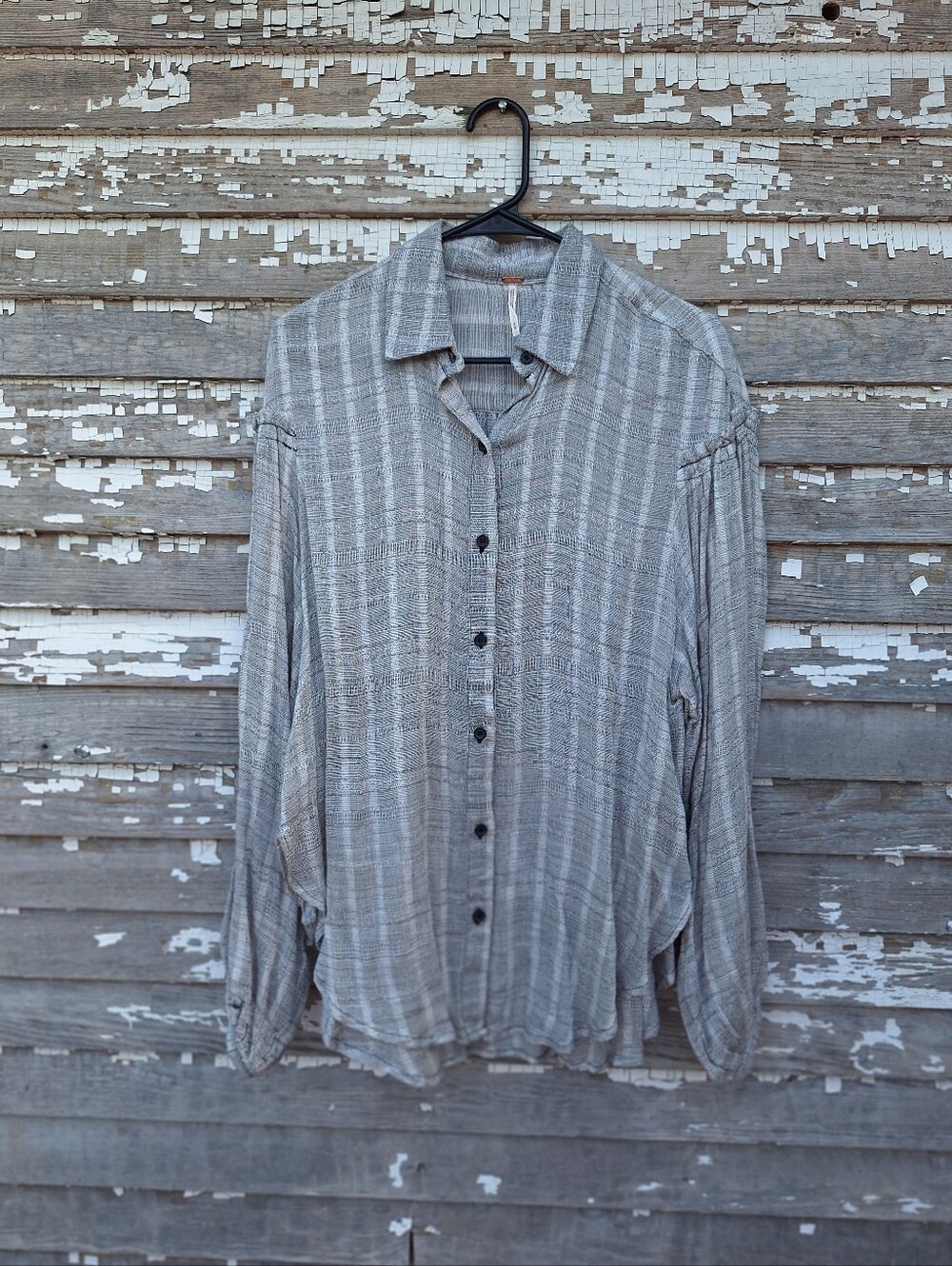 Free People Headed to the Highlands Grey Button-Front Women’s Shirt Size Medium - Picture 2 of 7